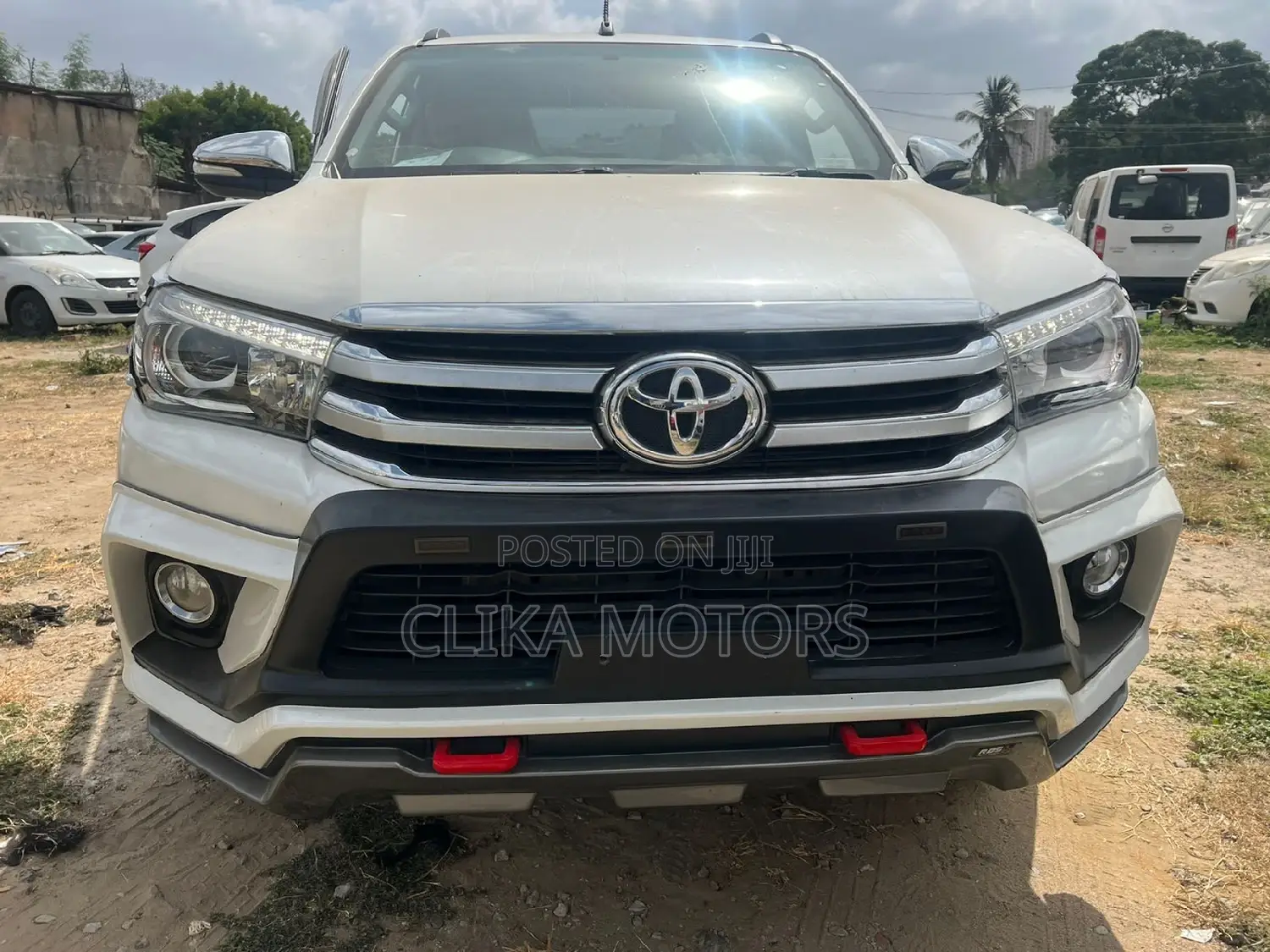 Toyota Hilux 2016 Pearl