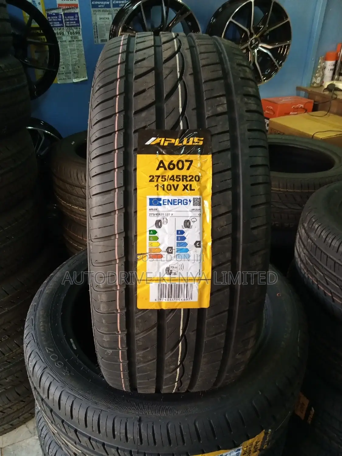 275/45r20 Aplus Tyre