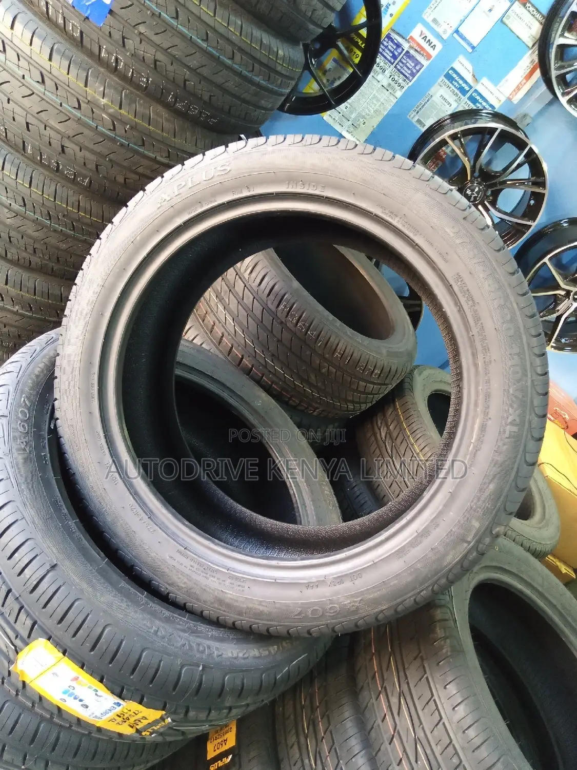 275/45r20 Aplus Tyre