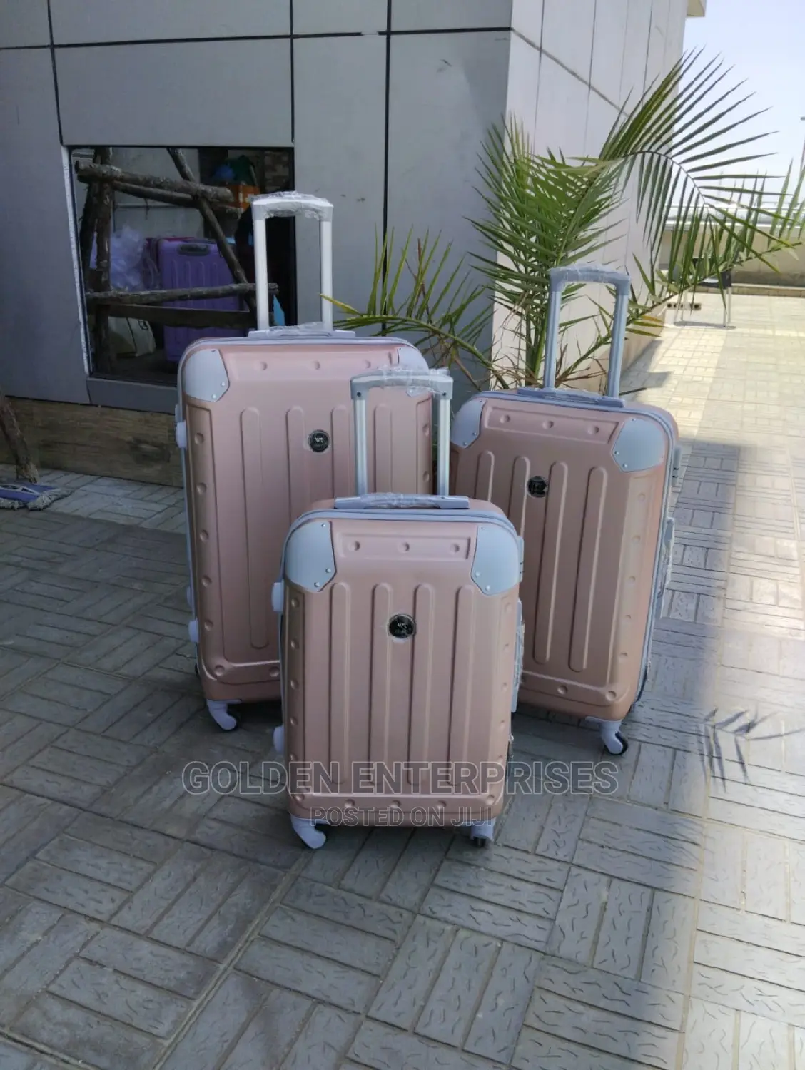 3 in 1 Luxurious Fibrer Suitcase