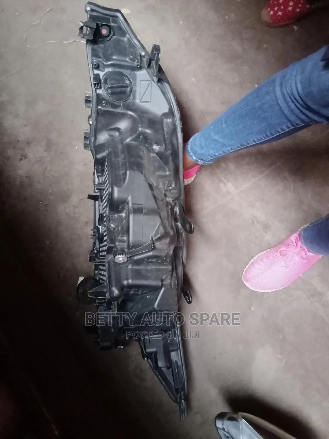Harrier New Model Headlight