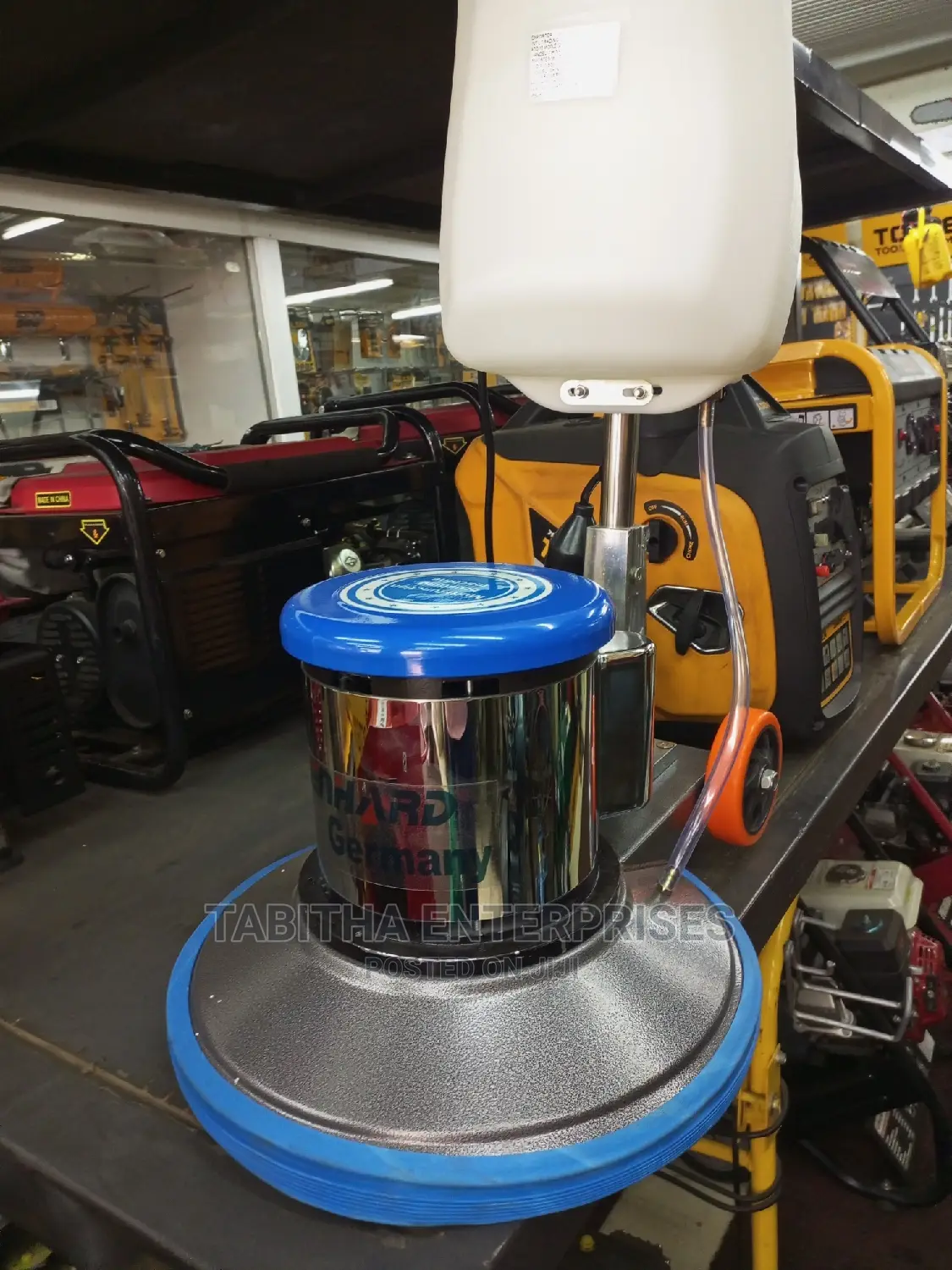 Carpet Scrubber Machine