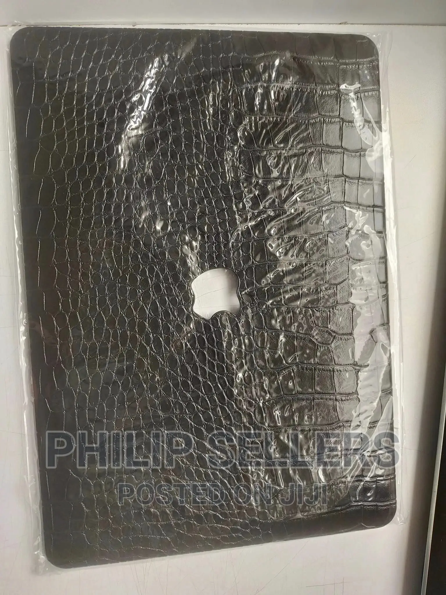 Protect Cover for Macbook Pro 13 M1 AND AIR
