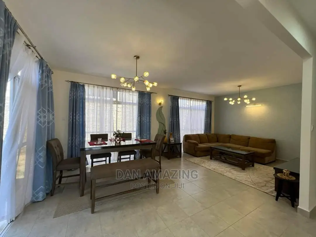 4bdrm Townhouse/Terrace in Gataka for sale