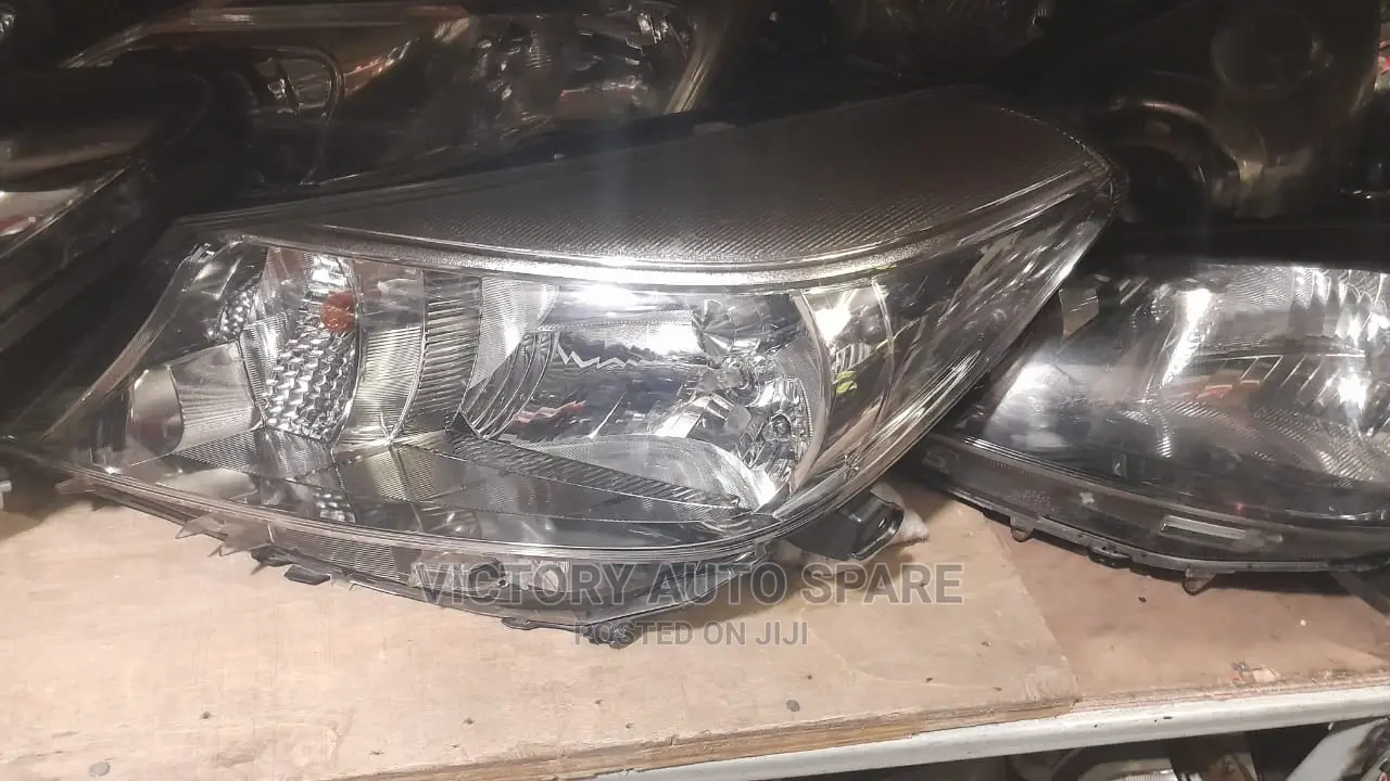Vitz Headlight 2012/2013 Non Xenon