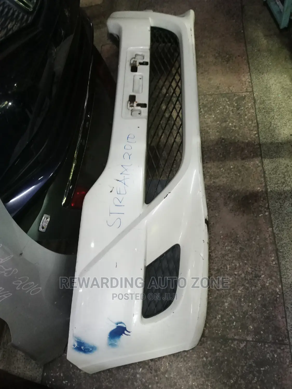 Honda Stream 2010 Model Front Bumper.