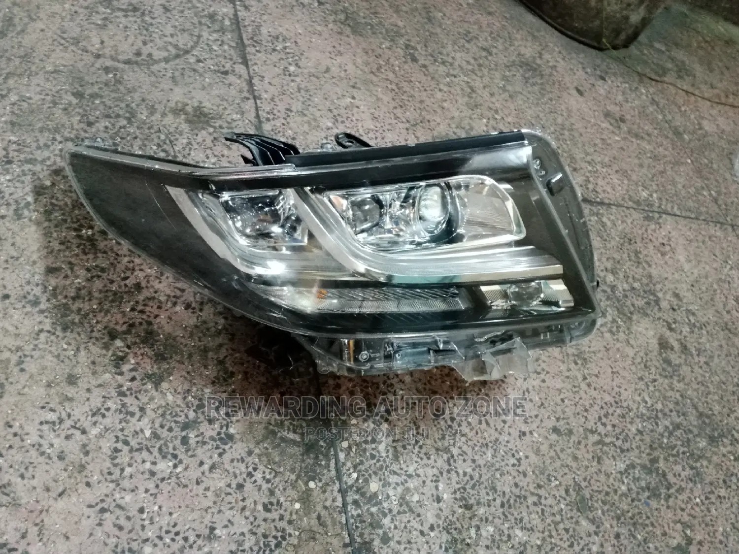 Alphard New Model Headlights Xenon