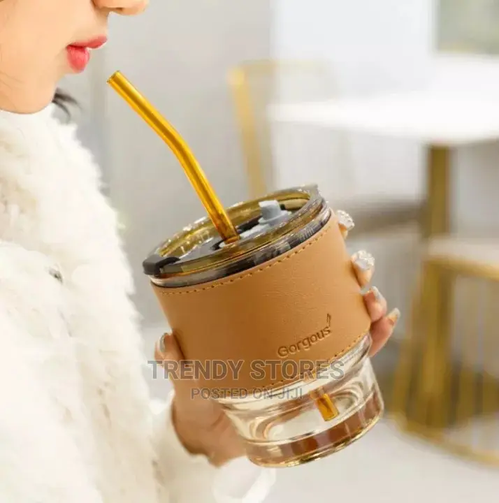 450ml Glass Tumbler/Cup With Straw And Leather Protective