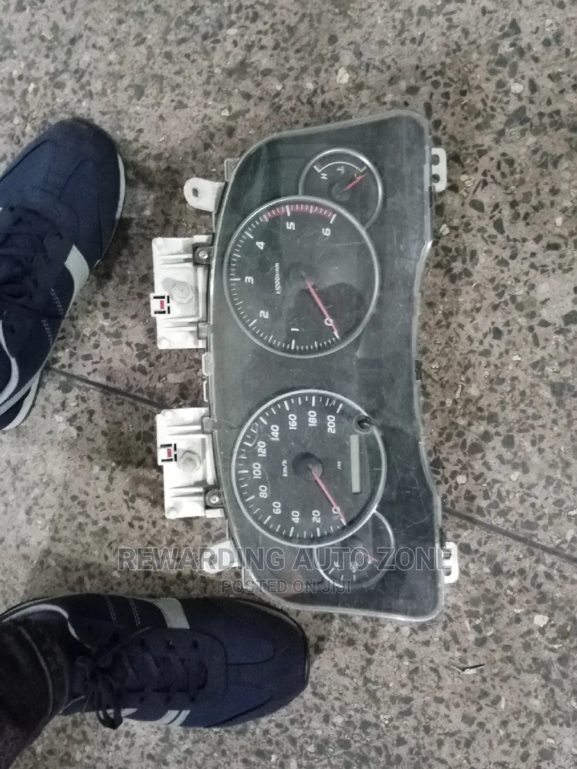 Prado 120 Speedometer.