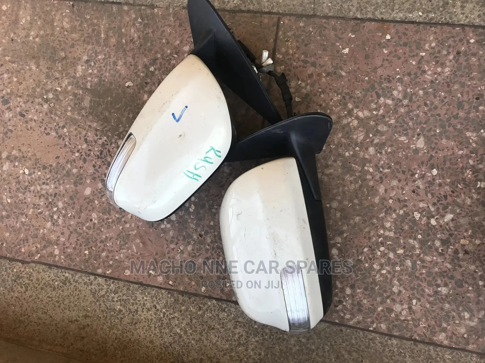 Toyota Rush 2010 Side Mirror