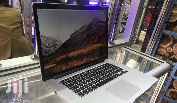 Laptop Apple MacBook Pro 8GB Intel Core i7 SSD 512GB
