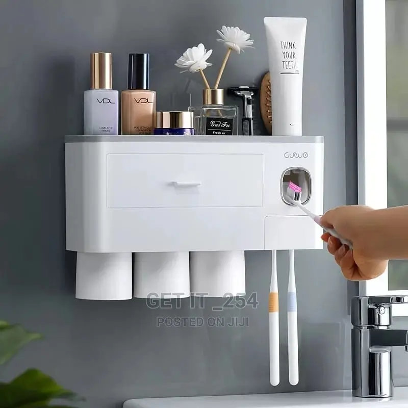 *Magnetic Inverted Automatic Toothpaste Dispenser With 4 Cup