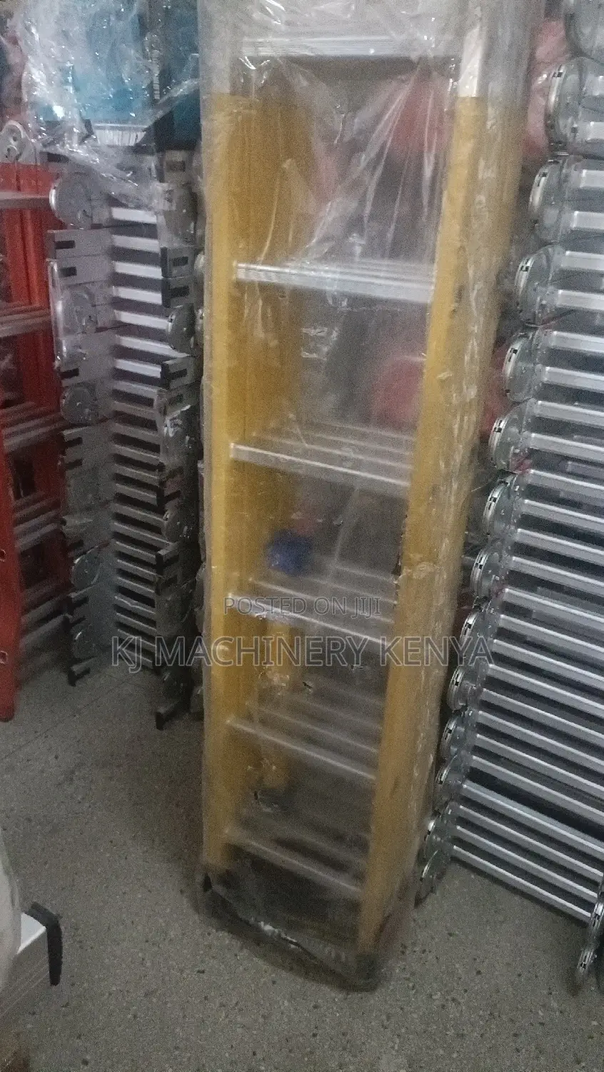 EN131 Approved Aluminium,Fibre And Stell Ladders For Sale