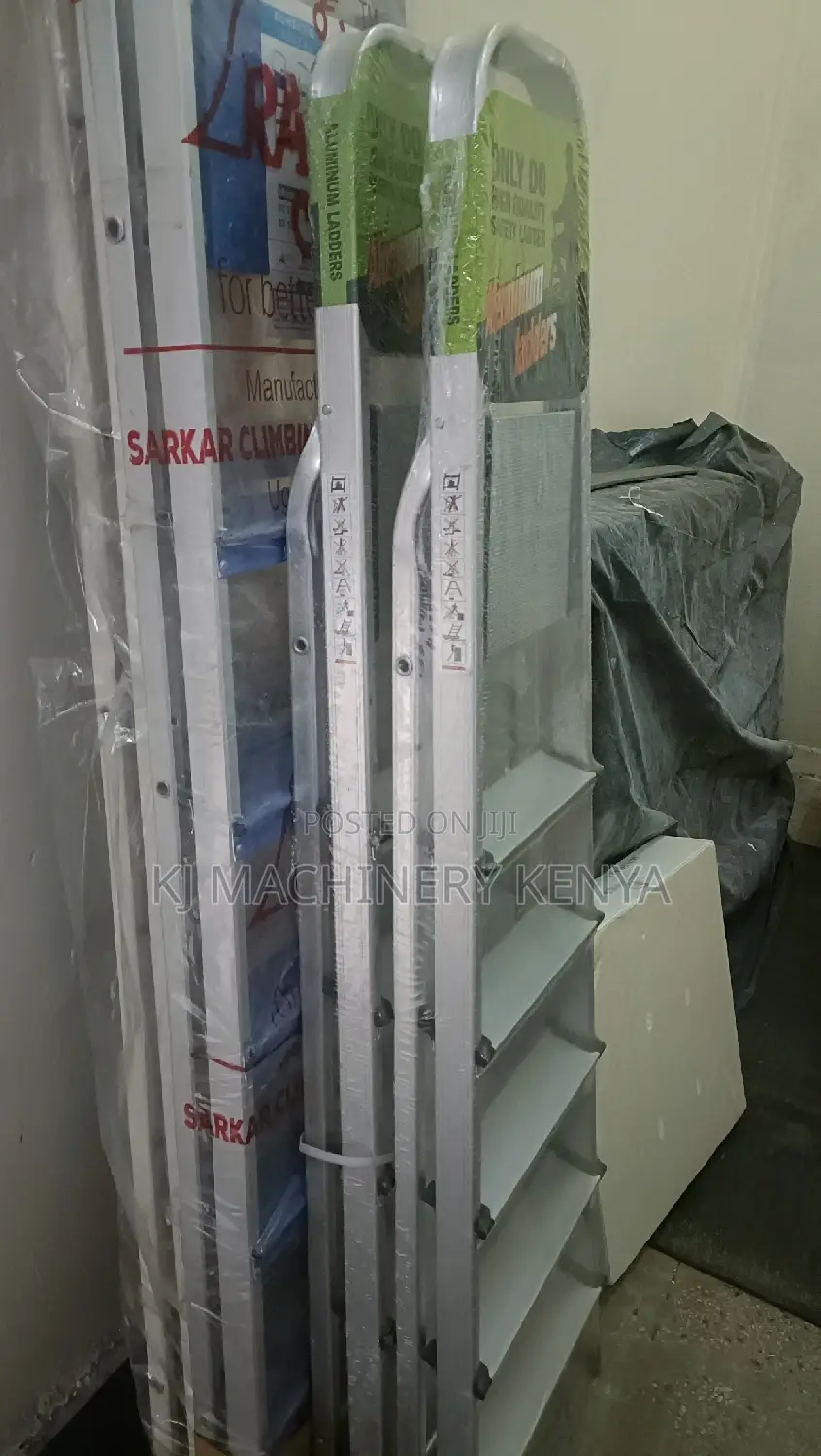 EN131 Approved Aluminium,Fibre And Stell Ladders For Sale