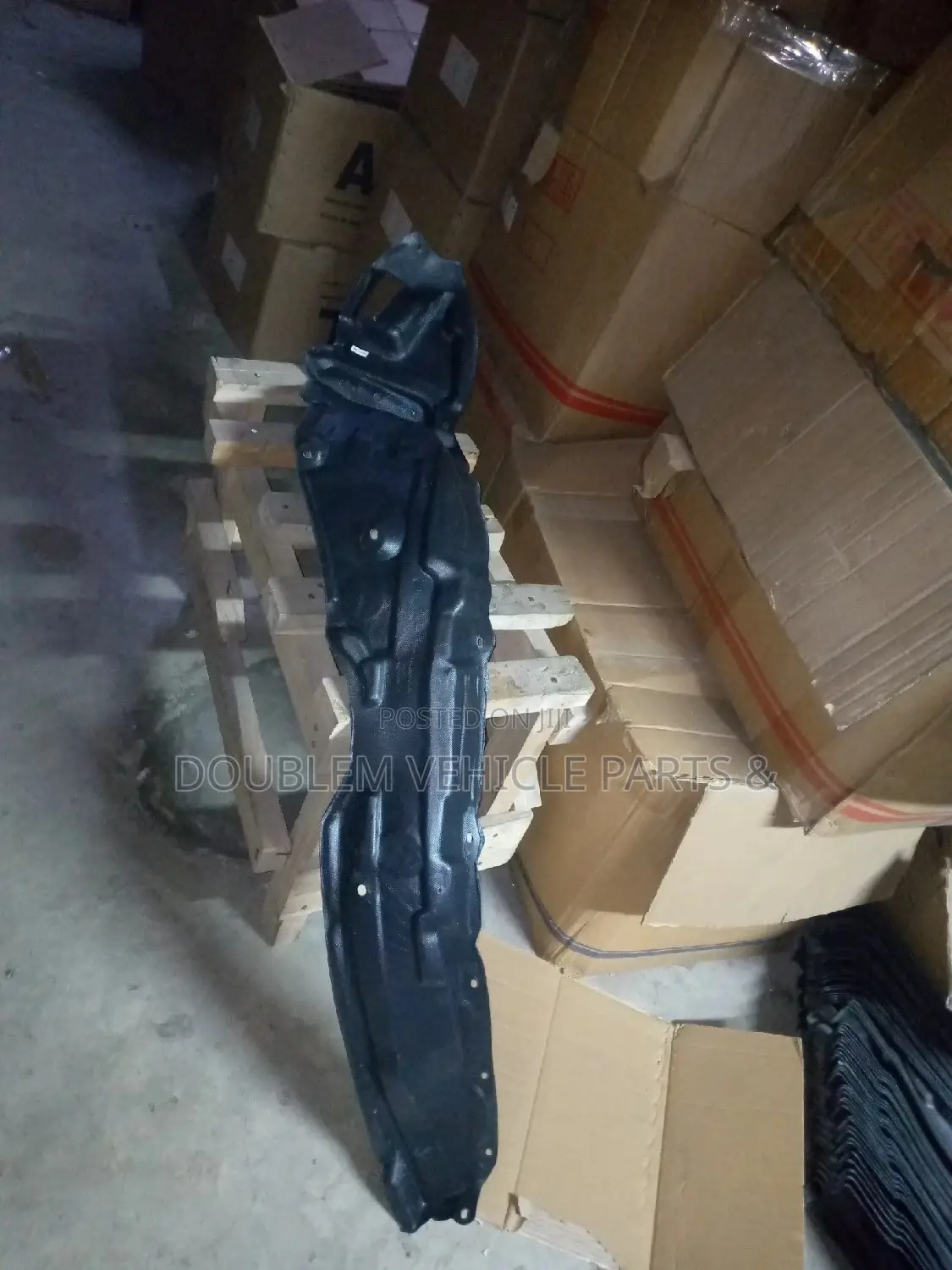 Stoneguard Toyota Corolla NZE/Universal in Cars/Fender Liner