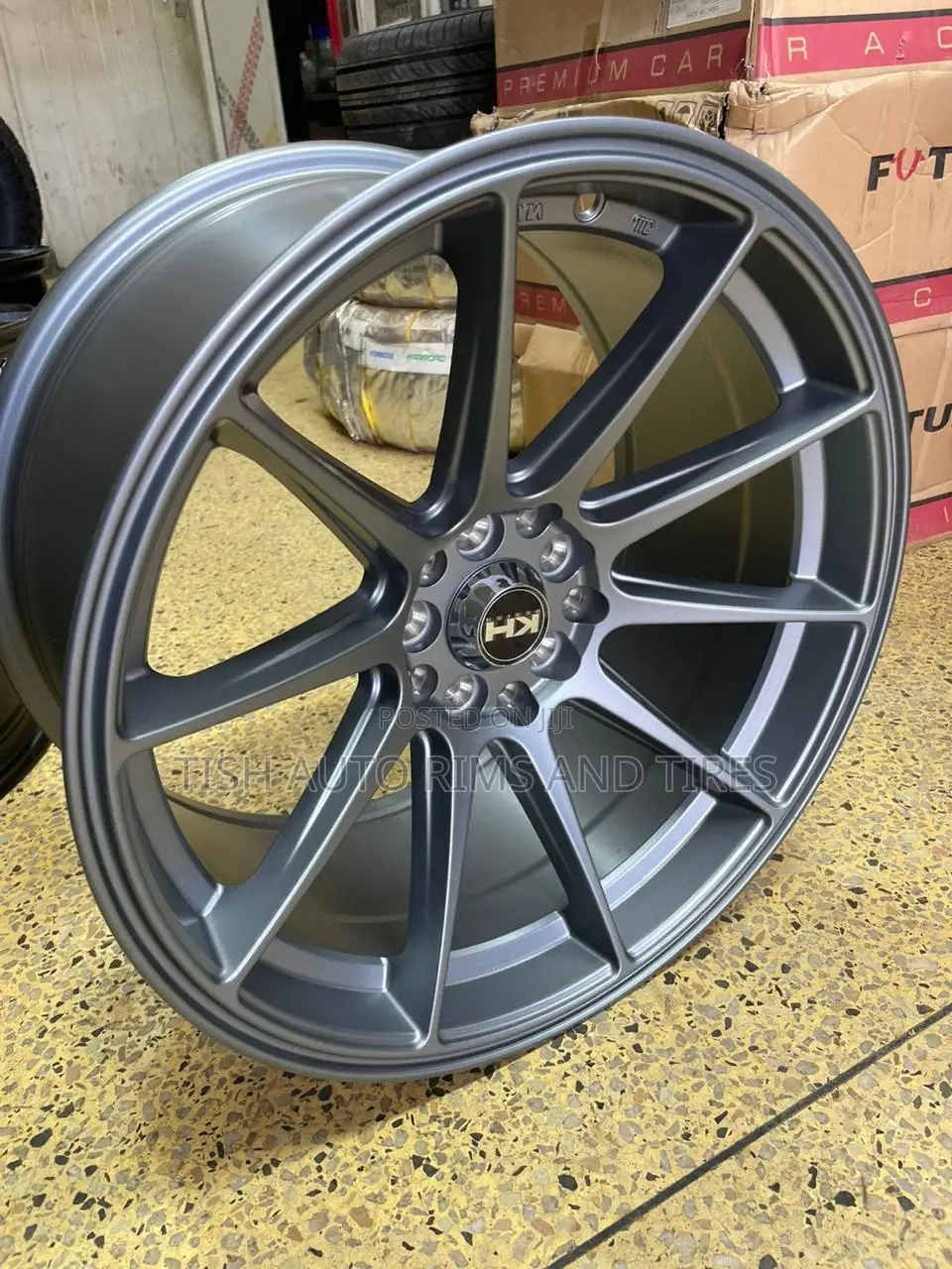 Grey 18 Inch Staggered Rims Set