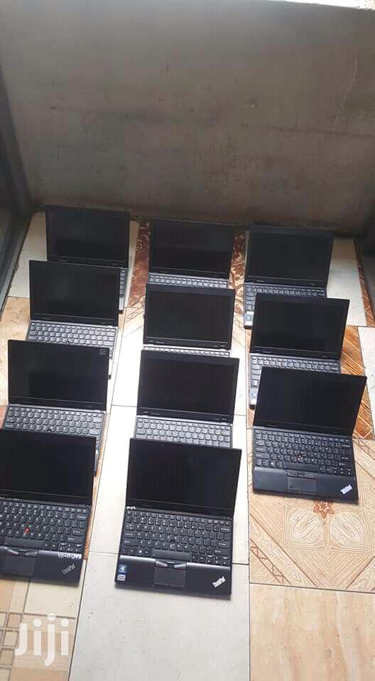 Laptop Lenovo ThinkPad X131e 4GB Intel Core 2 Duo HDD 320GB