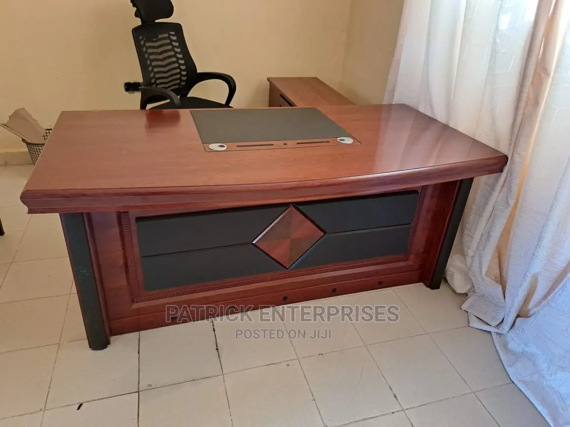 Imported Executive Office Desk 1.6 Mtrs