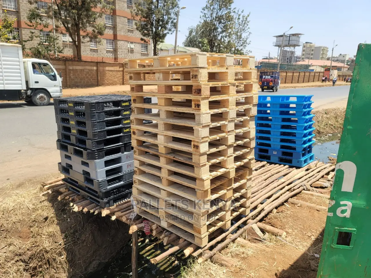 Wooden Pallets; 09