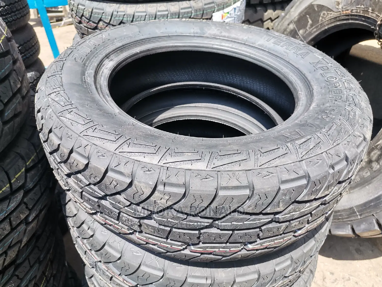 215/65r16 Zmax Tyre