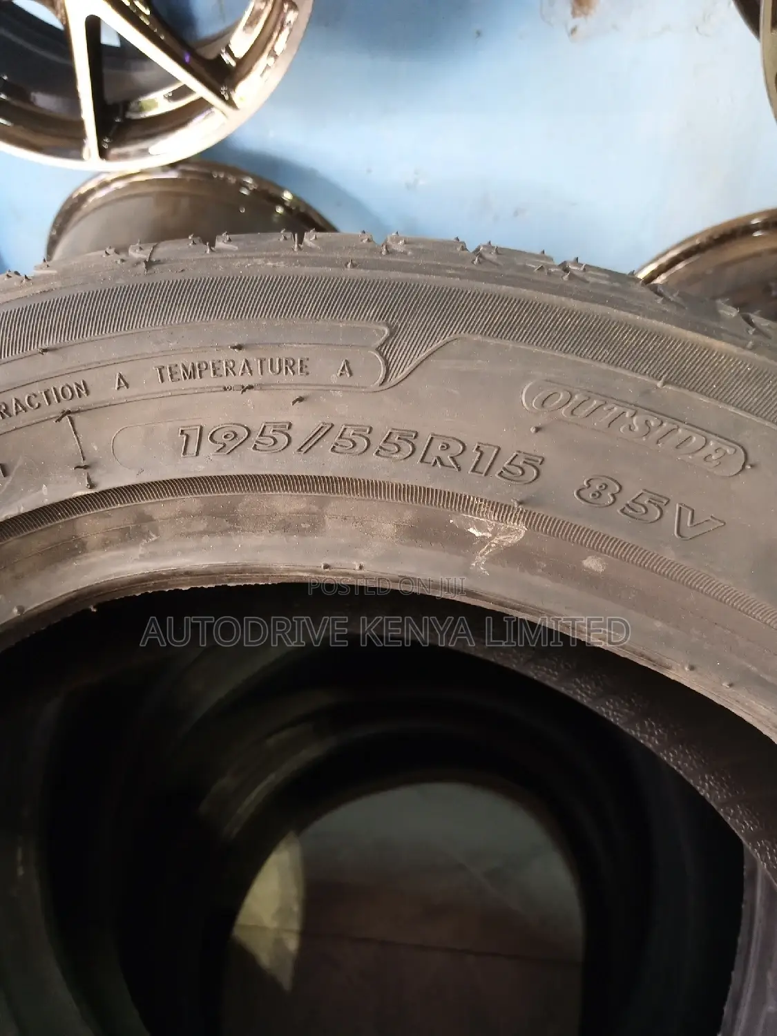 195/55r15 Maxtrek Tyre