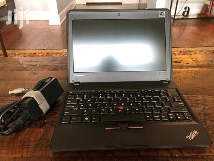 Laptop Lenovo ThinkPad X131e 4GB Intel Core 2 Duo HDD 320GB