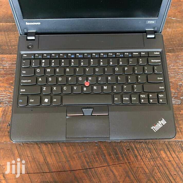 Laptop Lenovo ThinkPad X131e 4GB Intel Core 2 Duo HDD 320GB