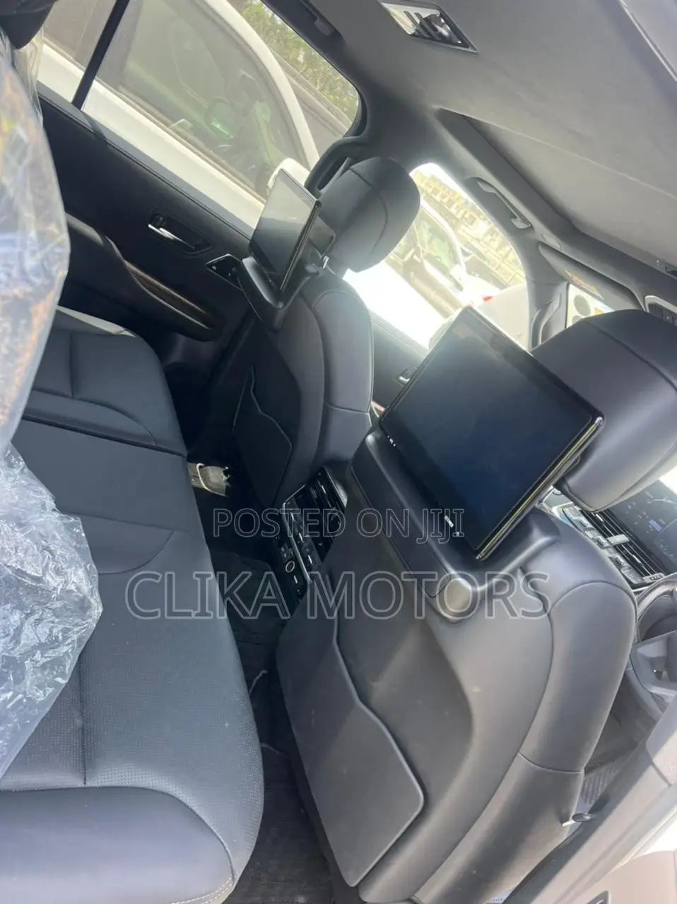Toyota Land Cruiser 2016 Pearl