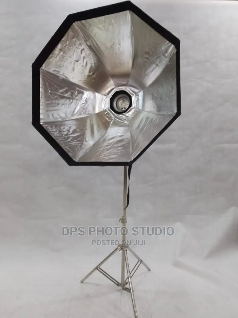 Godox 55cm Octagon.