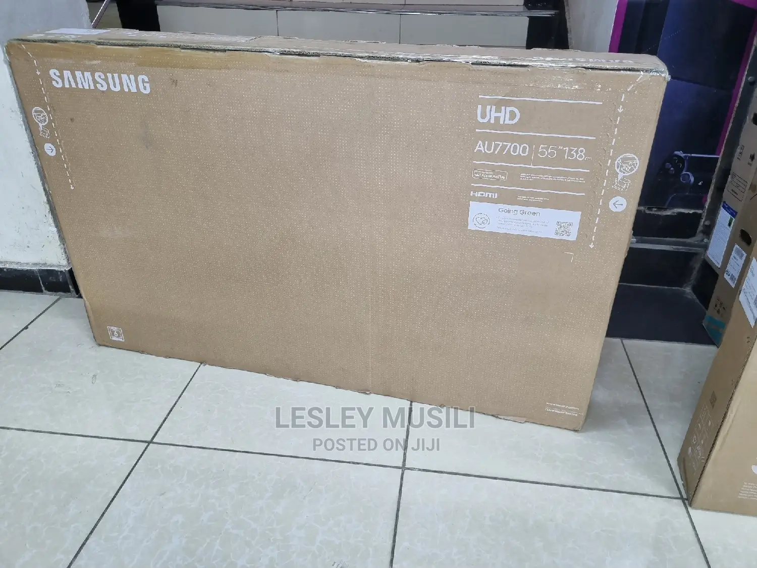 Samsung Crystal 55AU7700 55-Inch Ultra HD Smart LED TV