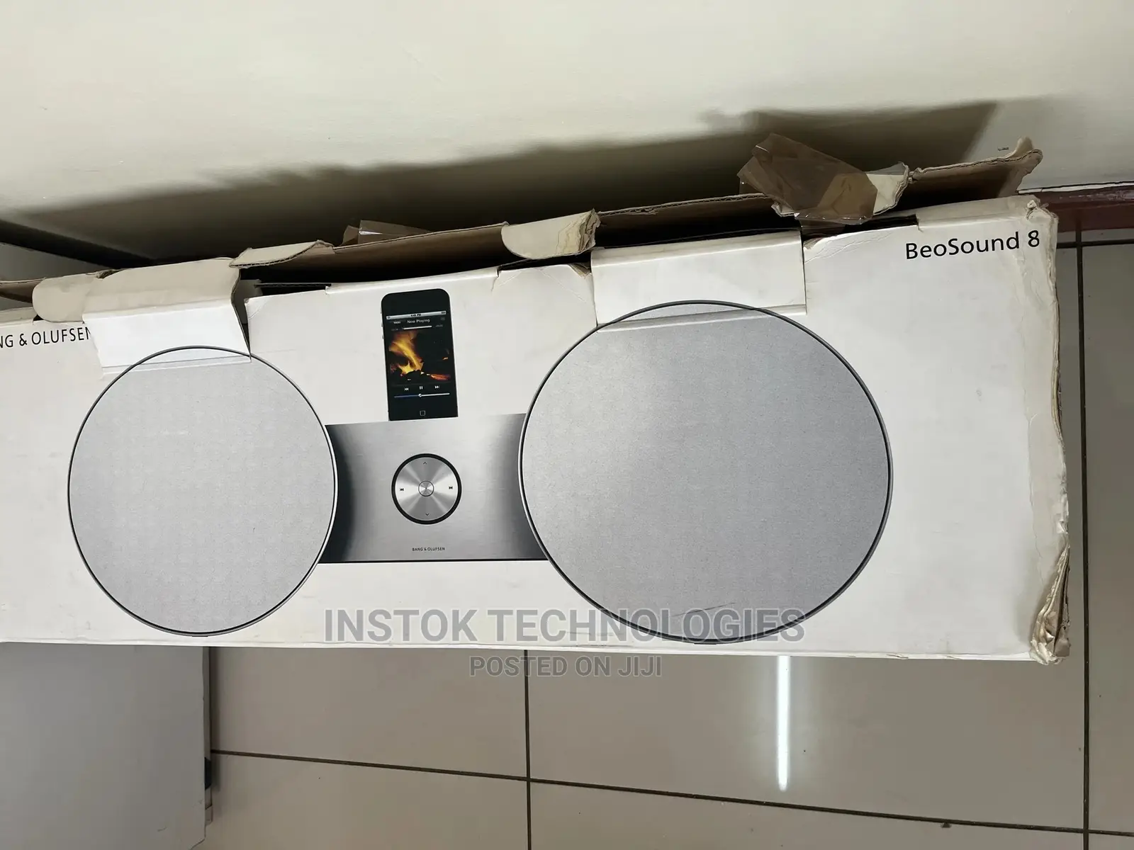 Bang Olufsen Beosound 8