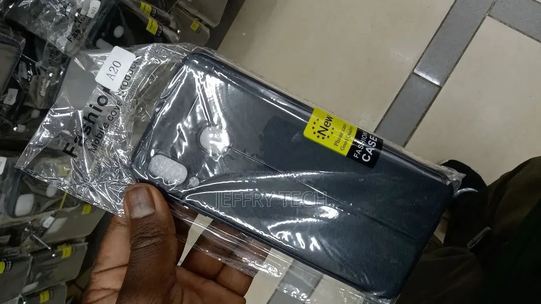 Autofocus Case for Samsung Galaxy A20