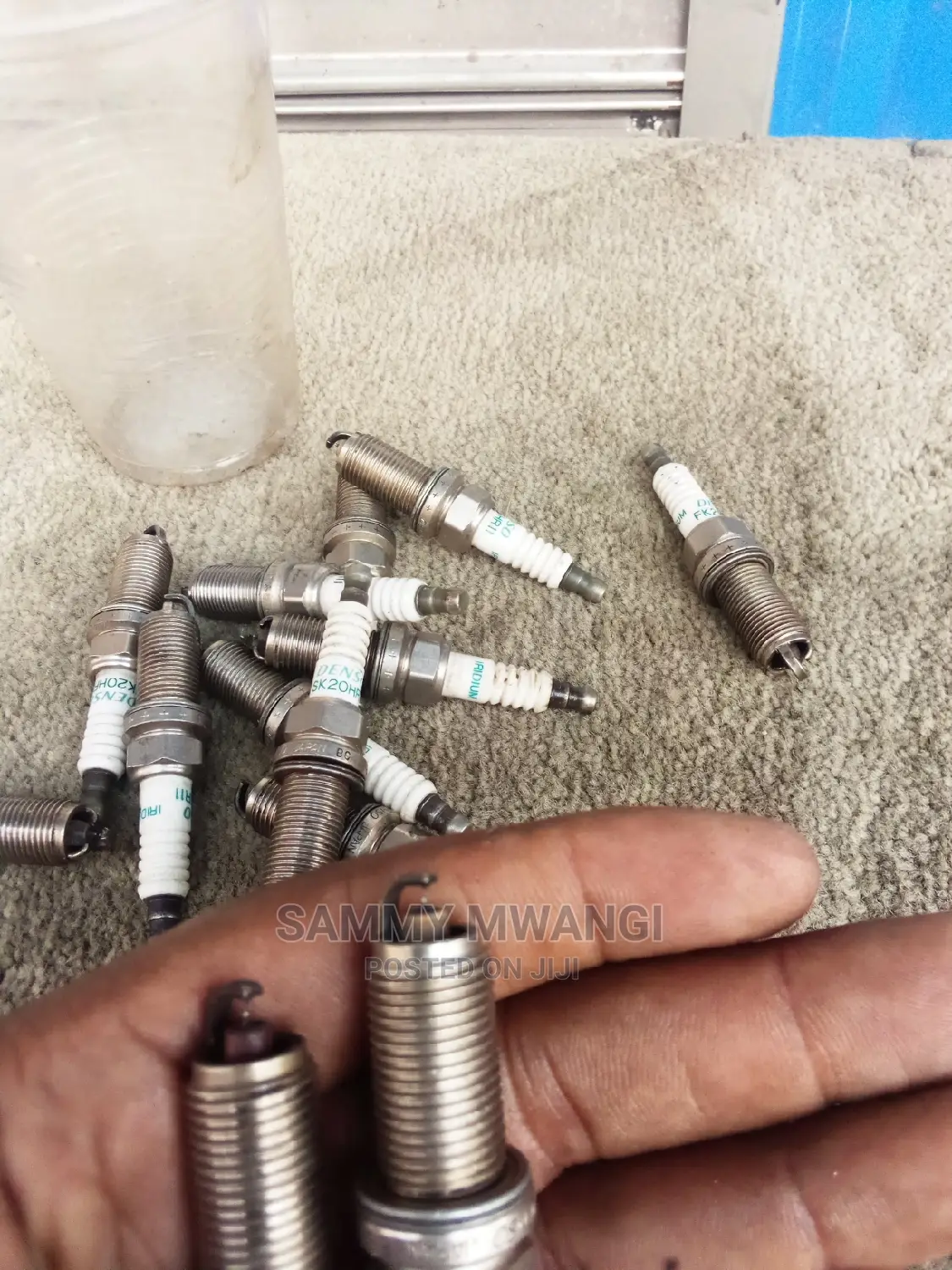 Nissan Plugs Avairable