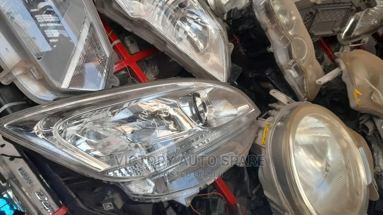 Mark X Zio Headlight