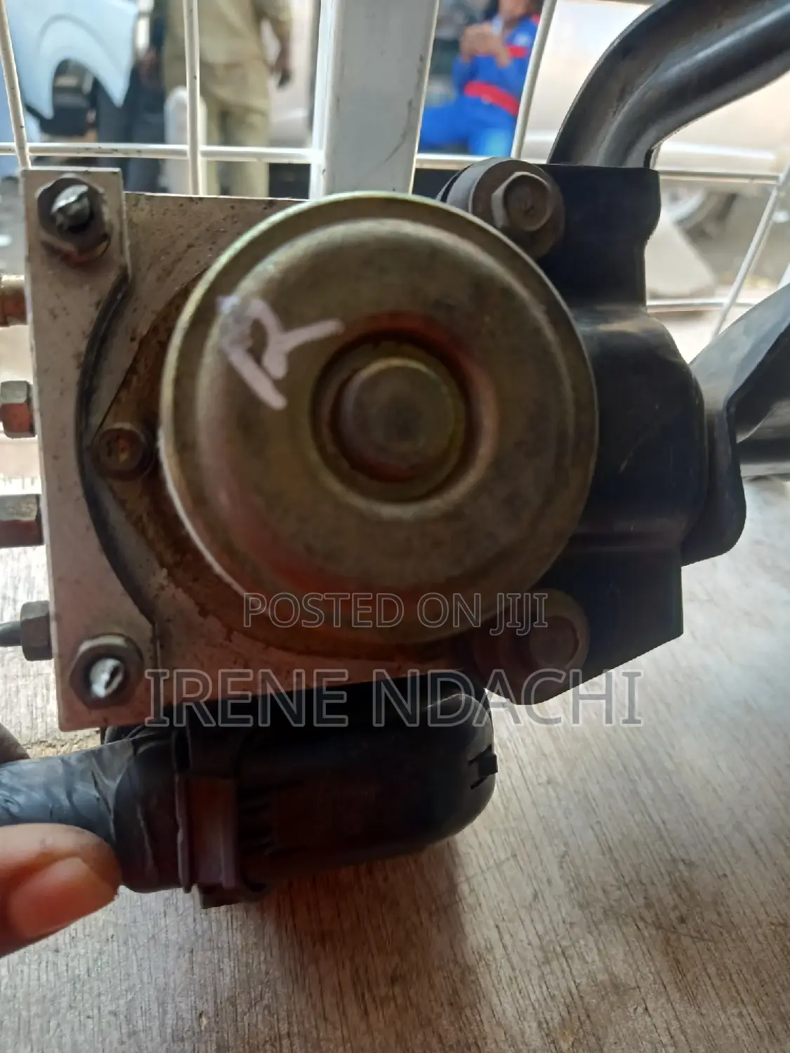 Abs Pump (R)