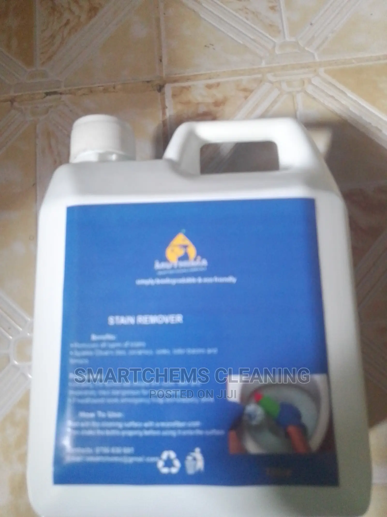 Stains Cleaner
