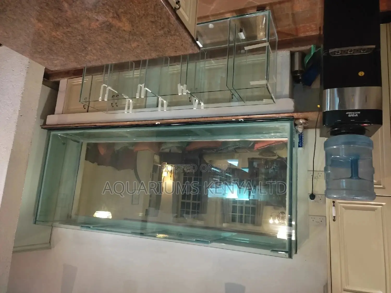 Aquarium Filtration System, Fish Pond Cleaning Surface