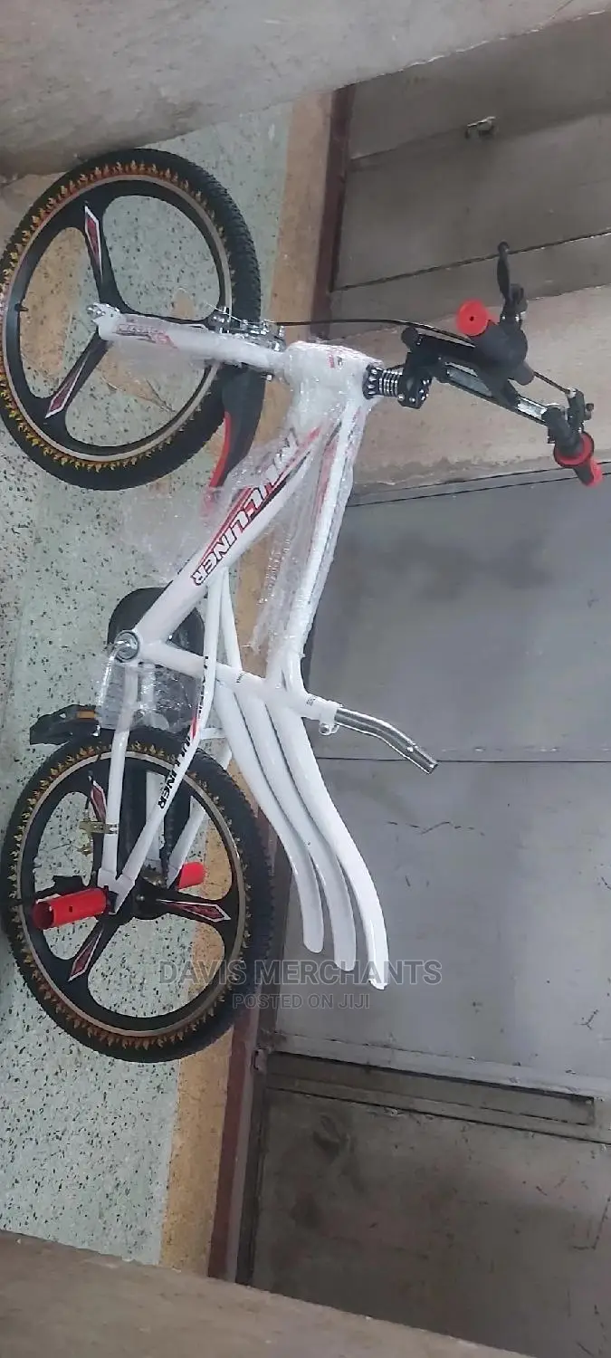 Sports Bike Comfortable and Stylish Model