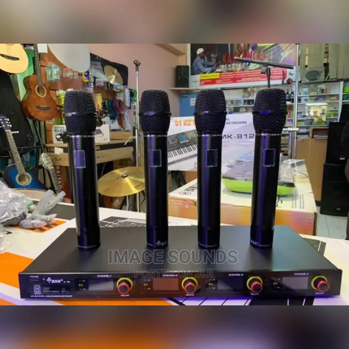 Wireless UHF Bnk 4microphones