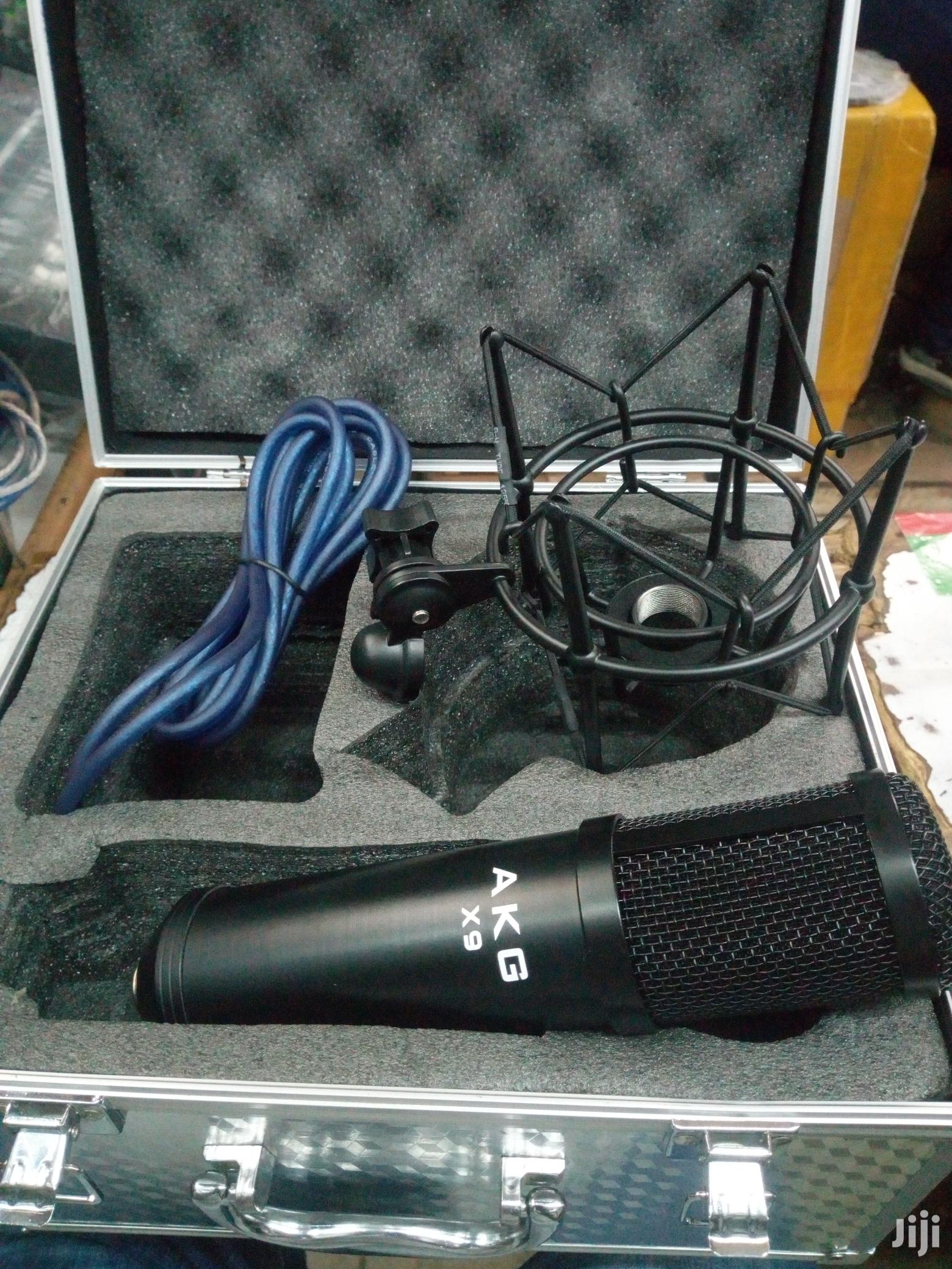 Akg Stundio Condenser Recording Microphone