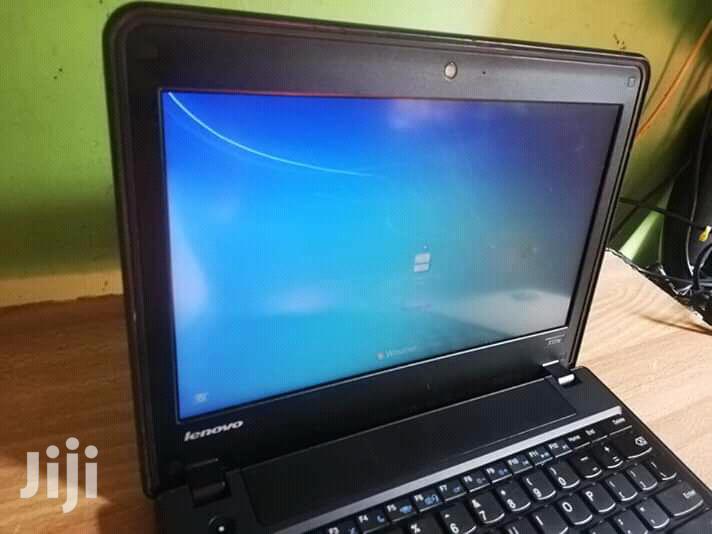 Laptop Lenovo ThinkPad X131e 4GB Intel Core 2 Duo HDD 320GB