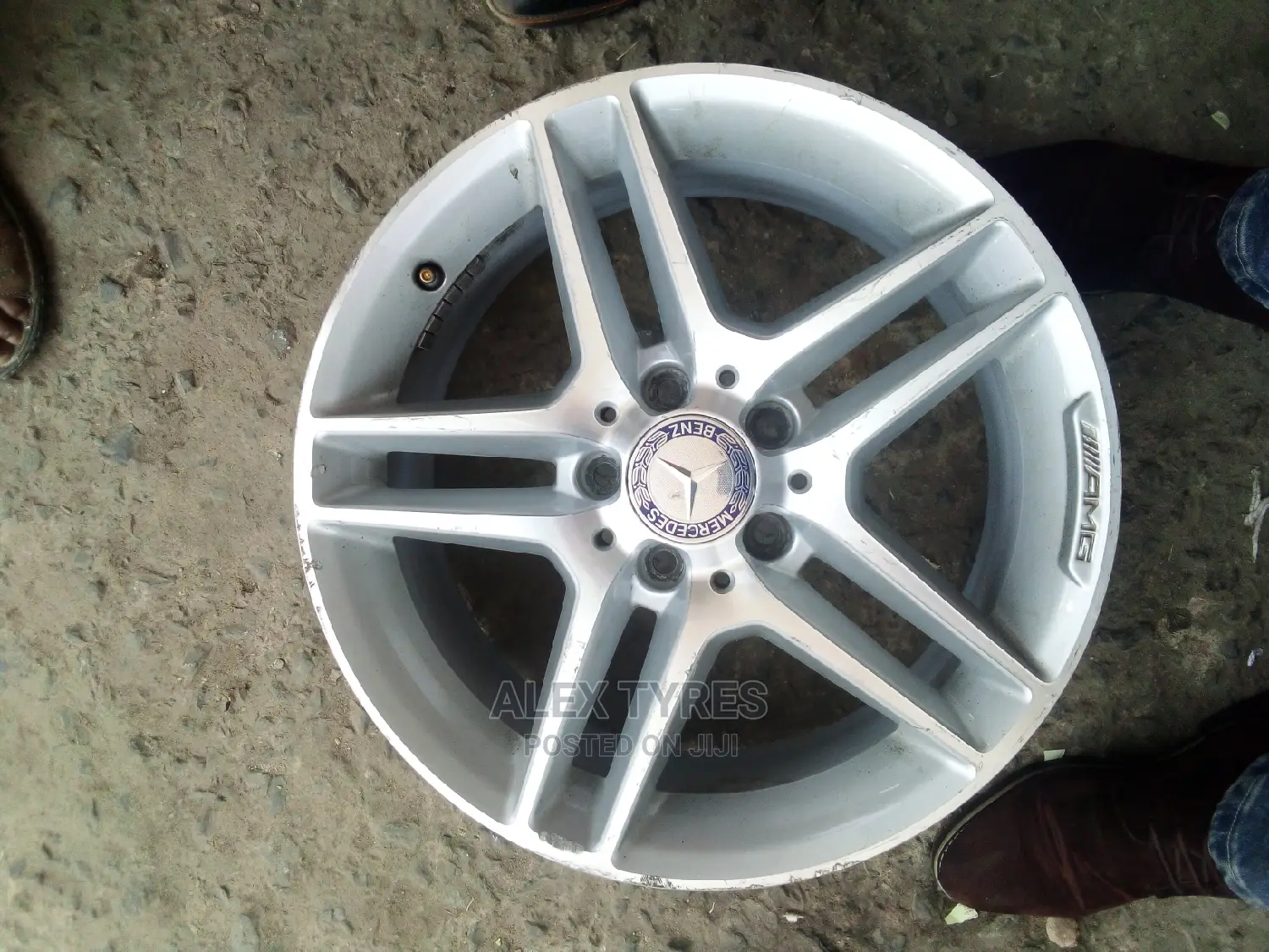 Size 17 Inches Mercedes Benz Original X-Japan Rims