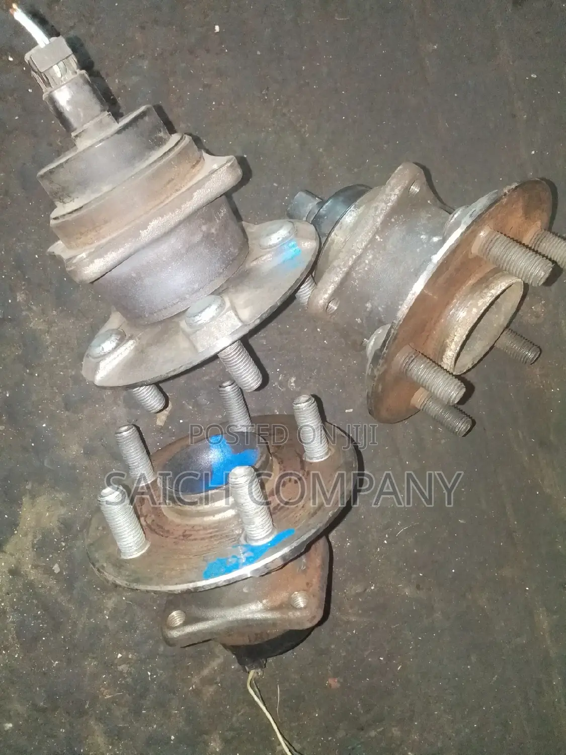 Premio 240 Rear Wheel Hub