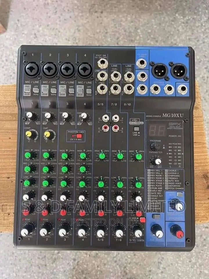Yamaha MG10XU Mixer