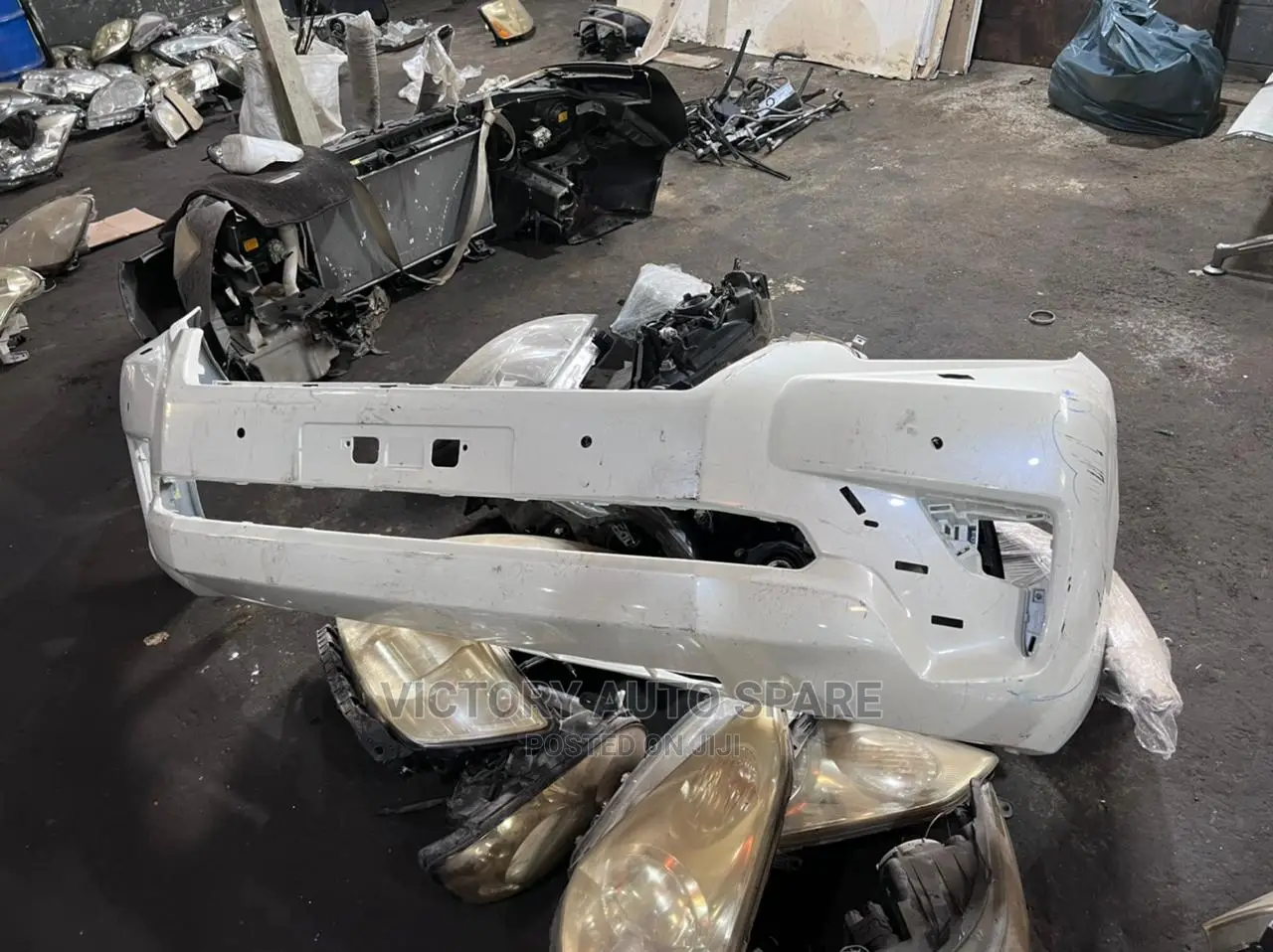 Unknown Front Bumper 3