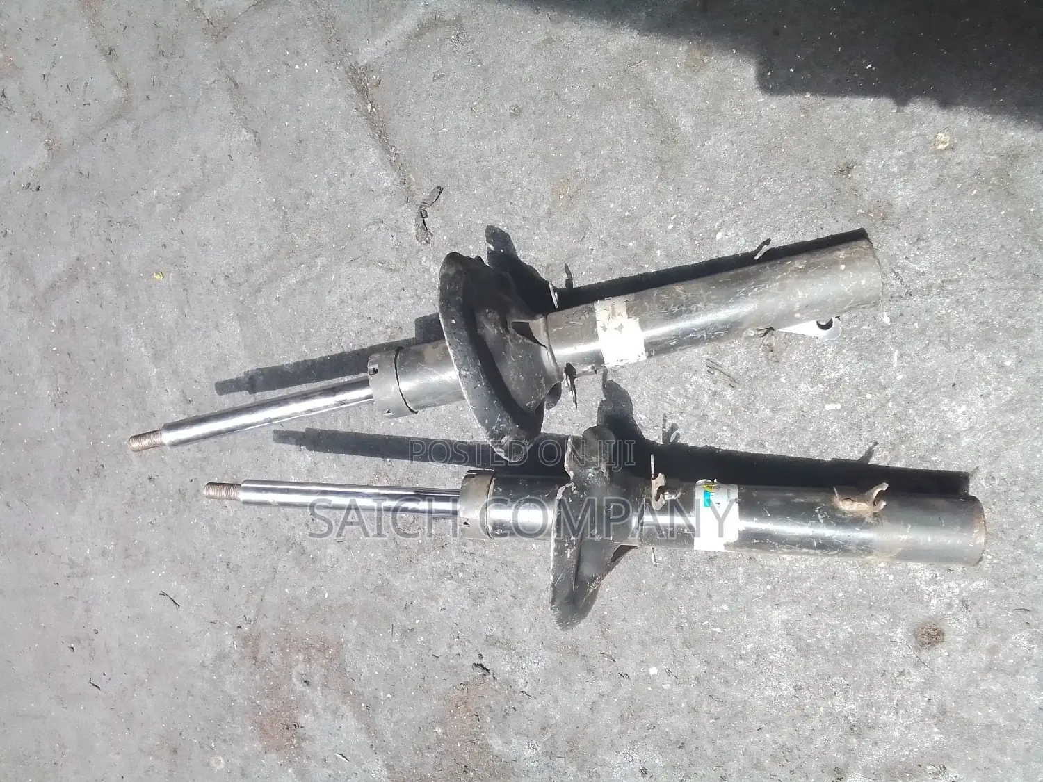 VW Golf MK4 Front Shocks