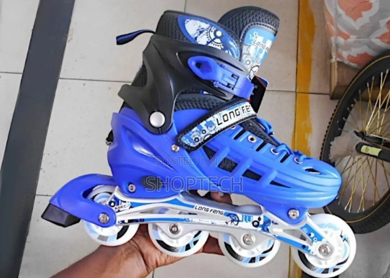 Adults Skating Shoes