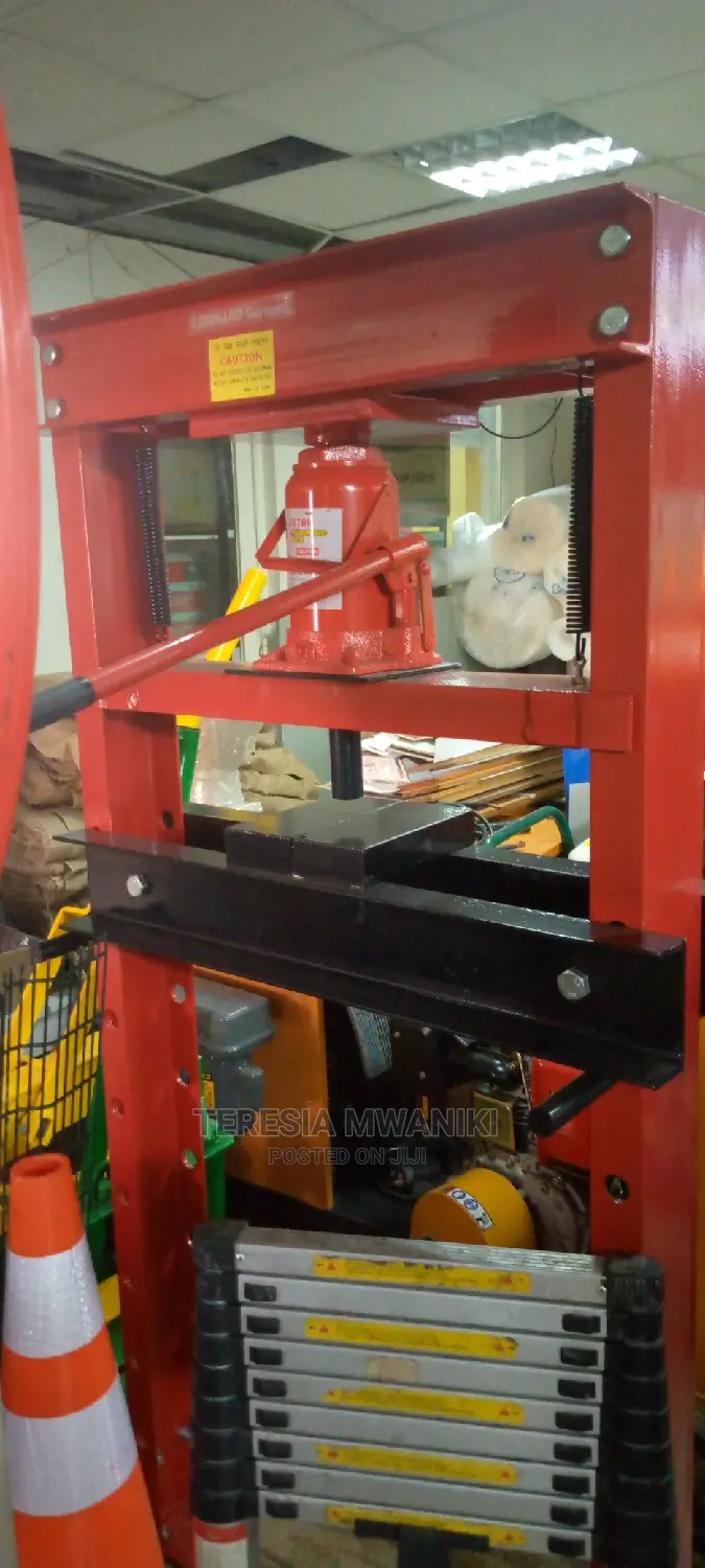 30 Ton Shop Press