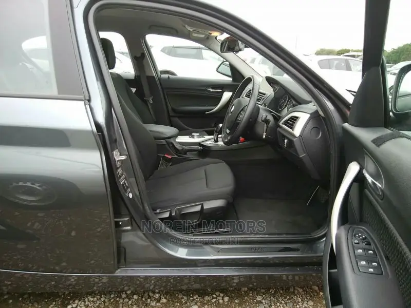 BMW 118i 2016 Black