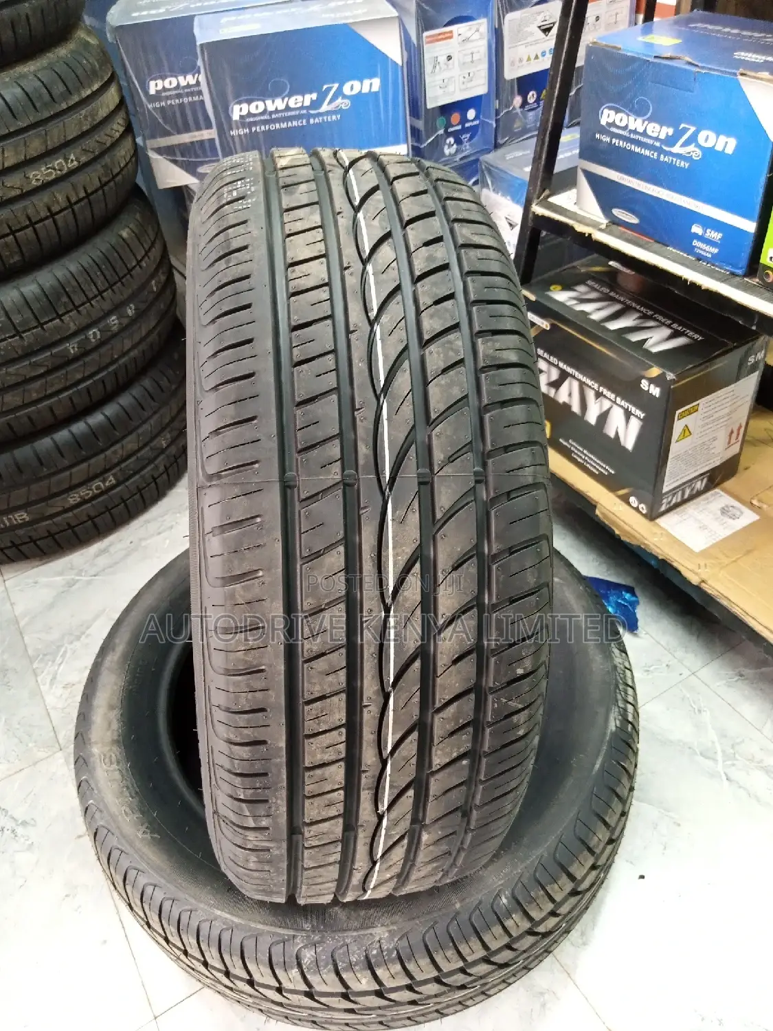 215/55r17 Aplus Tyre